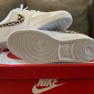 Nike Size 11 Women's Court Vision Low Sneaker- Leopard Print